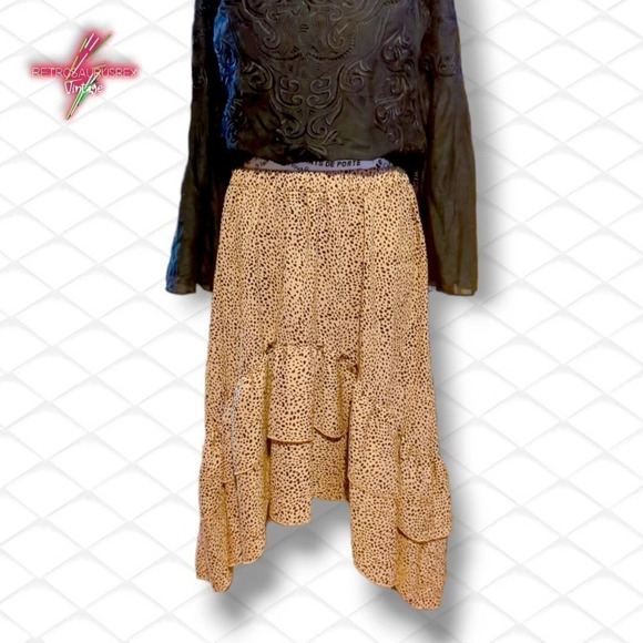 Vonda Retro Polka Dot Ruffle High Low Peasant Skirt - Picture 4 of 6